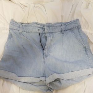 Denim stretchy high waisted shorts